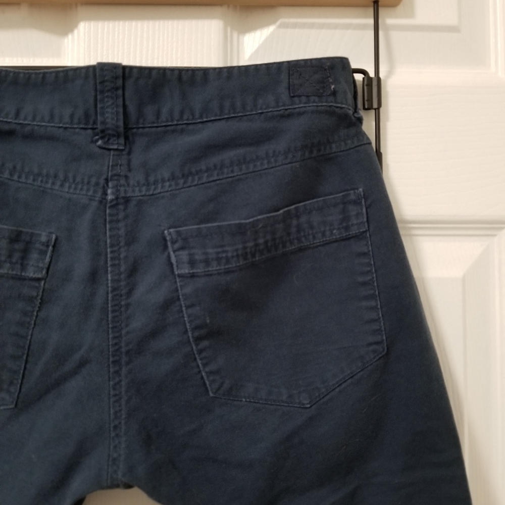 Low Rise French Connection Capri Pants - Picture 2 of 7